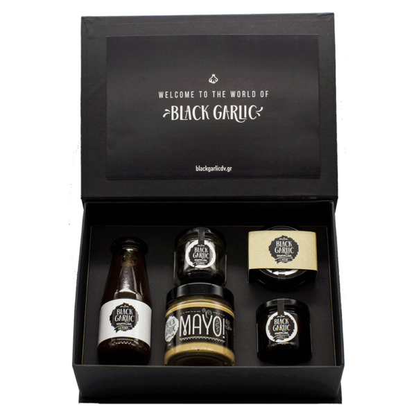 Black Garlic gift box experience open